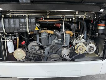 Mercedes-Benz Tourismo RHD 16 - 8