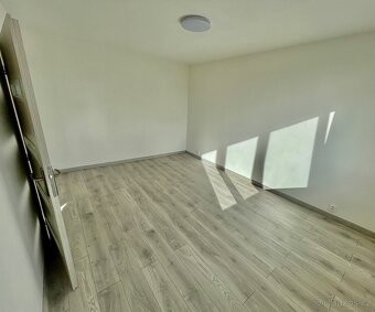 Pronájem krásného bytu 1+1 v Aši - 8