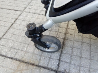 Prodám kočárek Valco Baby SNAP 4 - 8