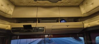 Scania R560 + sklapeci naves Schmitz - 8