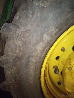 John Deere 8100 - 8