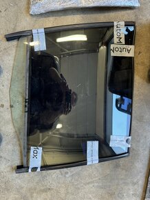 Prodám dvoj skla na bmw e39 touring - 8