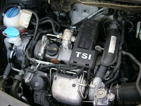 VW Touran 1.2 TSI 77kw,r.v.2010, Serviska 184tkm - 8