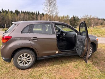 Mitsubishi ASX - 8