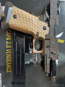 Airsoftova pistole hi capa 3.8 na green gas - 8