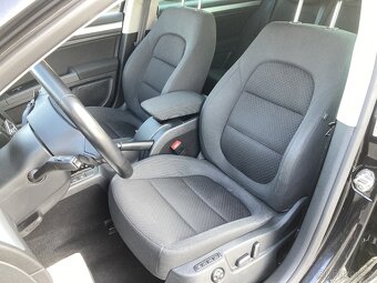 SUPERB,TDI,2014,103KW,DSG,NAV,BIXEN,LED,TEMP,SERVIS ŠKODA - 8
