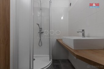 Prodej bytu 4+1, 81 m², Klatovy, ul. Na Chuchli - 8