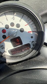 Mini cooper One kabriolet 1.6 - 8