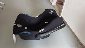 Kočárek Navington Caravelle + vajíčko Maxi Cosi - 8