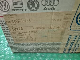 pravé zadní světlo VW Golf III 1H6945112A - 8