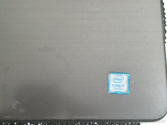 DELL Inspiron 5567 P66F001 Intel Core i7 - 8