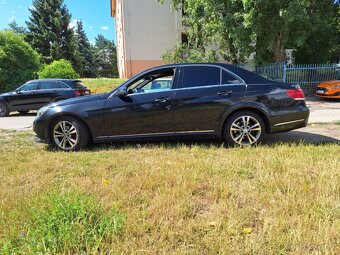 Mercedes-Benz E 200 Bluetec - 8
