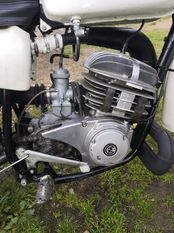 Motokros ČZ - 8