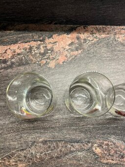 Sada skleniček s retro auty 6ks - 8