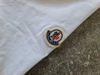 Moncler a Burberry trička a pola - 8