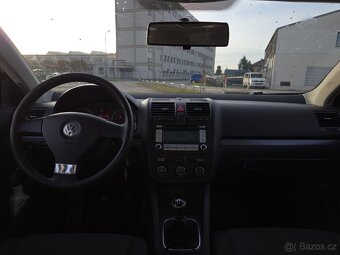 VW Jetta 1.6i,75kw, rok 2007,najeto 160tis km. - 8