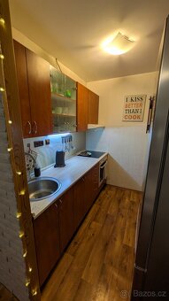 Pronájem kompletně vybaveného bytu 2+kk - 8