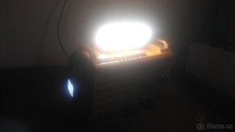 Prodám rádio se světlem, solárním dobíjením - 8