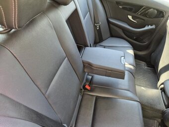 Prodám Mercedes-Benz Třídy C 220D 125KW - 4MATIC - 8