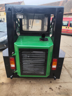 Prodám Locust 752 - 8