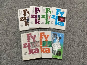 Učebnice pro střední školy/gymnázia - 8