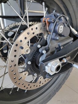 Husqvarna 901 Norden - 8