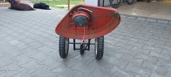Sekačka strunová - 8