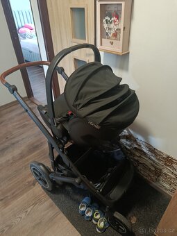 Prodám kočárek zn Britax s vajíčkem - 8
