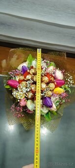 Kytice Ferrero rocher - 8