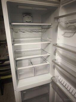 Lednička Hotpoint Ariston - 8
