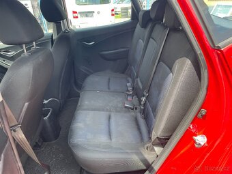 HYUNDAI iX20 ČR 1Majitel 1.6i CVVT 92KW 8/2015 - 8