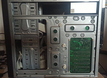 PC sestava Intel Pentium 4 - 8