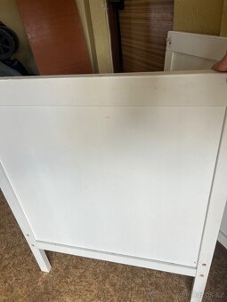 Sundvik IKEA dřevěná dětská postýlka s matrací - 8