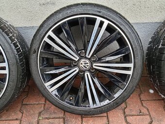Originál ALU kola VW Škoda R18 + letní pneu - 8