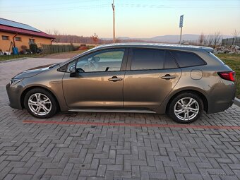 Toyota Corolla 1.8 hybrid TS - 8