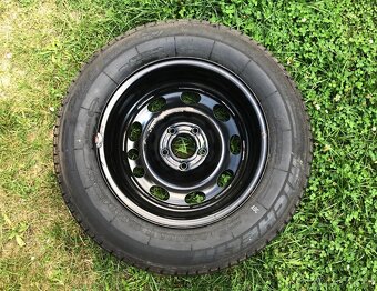 Prodám ALU disky 7,50Jx17H2 + pneu 235/45 ZR17 - 8