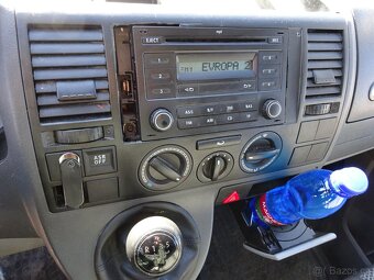 VW Transporter 1.9 TDI r.v.2010 (75 kw) Koupeno v ČR - 8