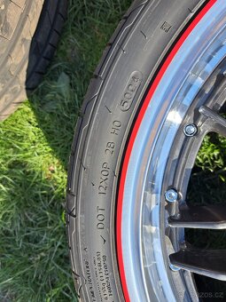 Alu kola Dotz r19 - 8