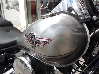 Kawasaki VN 800 - 8