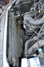 auto na ND kat pryč , 406 1,8 r.v. 99 - 8