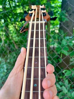 Basové ukulele Flight Du Bass Mah - 8