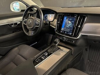 VOLVO V90 D4 AWD 2.0 140KW CROSS COUNTRY 9/2018 MOMENTUM - 8