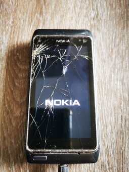 Nokia N8 - 8