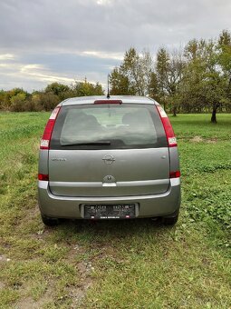 Opel Meriva 1.6 - 8