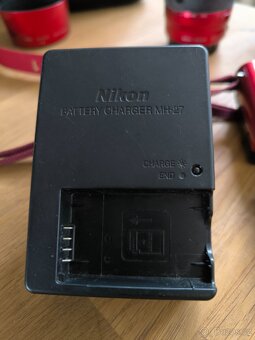 Nikon 1 J1 – kompletní set se dvěma objektivy + přísluš. - 8