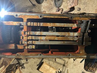 Převodovka Zetor 3011 - 8