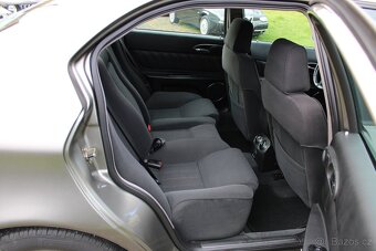 Alfa Romeo 166 2.4 JTDm Distinctive 129kW - 8