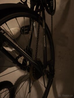 Prodam trekové kolo vel. 21 - 8