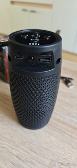 Bluetooth reproduktor s LED podsvícením - 8