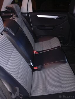 Mercedes Benz B200 - 8